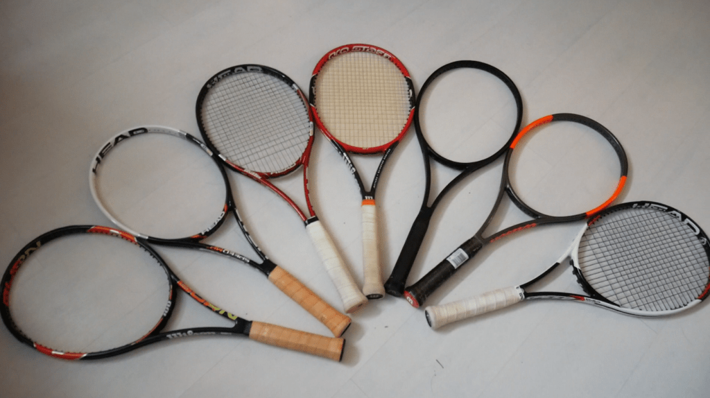 מדוע חלק מהמחבטים מגיעים ללא גידים?